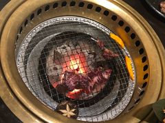 -山川小町·极番烧肉(新地假日广场店)