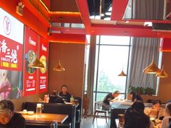 大堂-蜀香三绝·牛蛙·烤鱼·天府炒鸡(安丘泰华店)