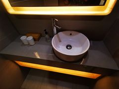 -全季酒店(上海徐家汇宜山路店)