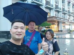 -澜悦港海鲜体验主题餐厅