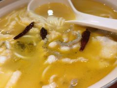 -九锅一堂酸菜鱼(新南凯德直营店)