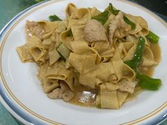 -鹤乡东北菜(崮山路店)