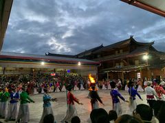 -摩梭传统篝火晚会