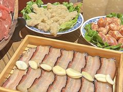 -旧街市鲜货老火锅(大光路店)