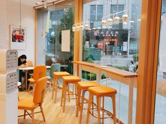 用餐区-85度C(青岛燕儿岛店)