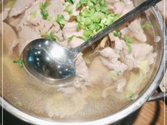 -肖四女乐山跷脚牛肉(世博源店)