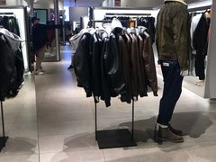-ZARA(凯德乐峰广场店)