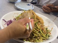 -鹤鸣嘉印象饭店(东市场小区店)