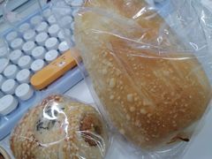芋泥蛋黄肉松软欧-初杏CrowXiey(九堡金堡街店)