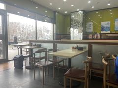 大堂-龙记桂林米粉(财满街店)