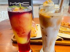 -星巴克(港汇1号办公楼店)