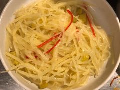 土豆丝-龙巢盱眙龙虾·牛蛙·烧烤宵夜(八卦岭店)