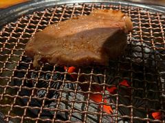 -唯成•韩国炭火烤肉 유성고기