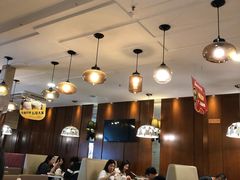 大堂-粤仔湾砂锅粥(滨湖万达店)