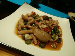-臻鲜燕海鲜融合餐厅(金陵style店)