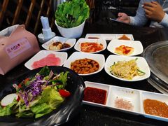 -木槿花韩式炭烤·熟成肉工坊(孙文东路店)