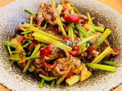 小炒牛肉-老游独一佳湘菜馆(高新四路店)