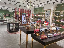 点击看大图 -Hamleys哈姆雷斯(东方福来德店)