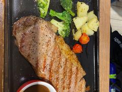 -必胜客(新中纬店)