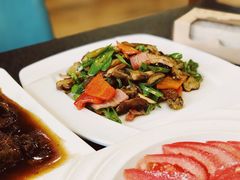 -喜洲翰林餐厅(董家百年老宅店)