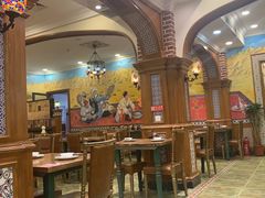 大堂-清真·玛丽亚新疆菜主题餐厅(浙江中路店)