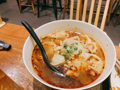 -谭师爷龙抄手(白下路店)