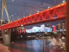 -小天鹅火锅·一线江景洪鼎旗舰店(洪崖洞店)