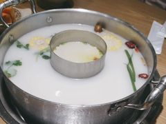 -江小渔鲜鱼火锅(冠亚星城店)