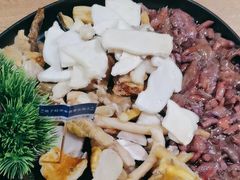 -一朵菌·野生菌探索家火锅(南亚店)