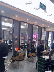 -藤野造型烫染·漂发