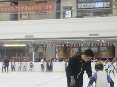 -陈露国际冰上中心(天津嘉里汇店)