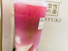 霸气酸奶红石榴-奈雪的茶(印象城店)