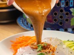 -关东小磨东北菜(上海长风大悦城店)