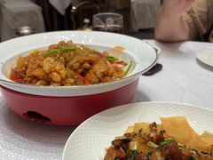-东豪园林海鲜酒家(南港路辅路店)