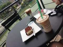 iphone_upload_pic-星巴克(南宁民歌湖店)