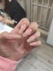 -晨·艺美甲美睫