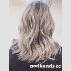 -Godhands美发设计沙龙