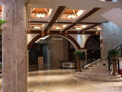 -山明水秀大饭店