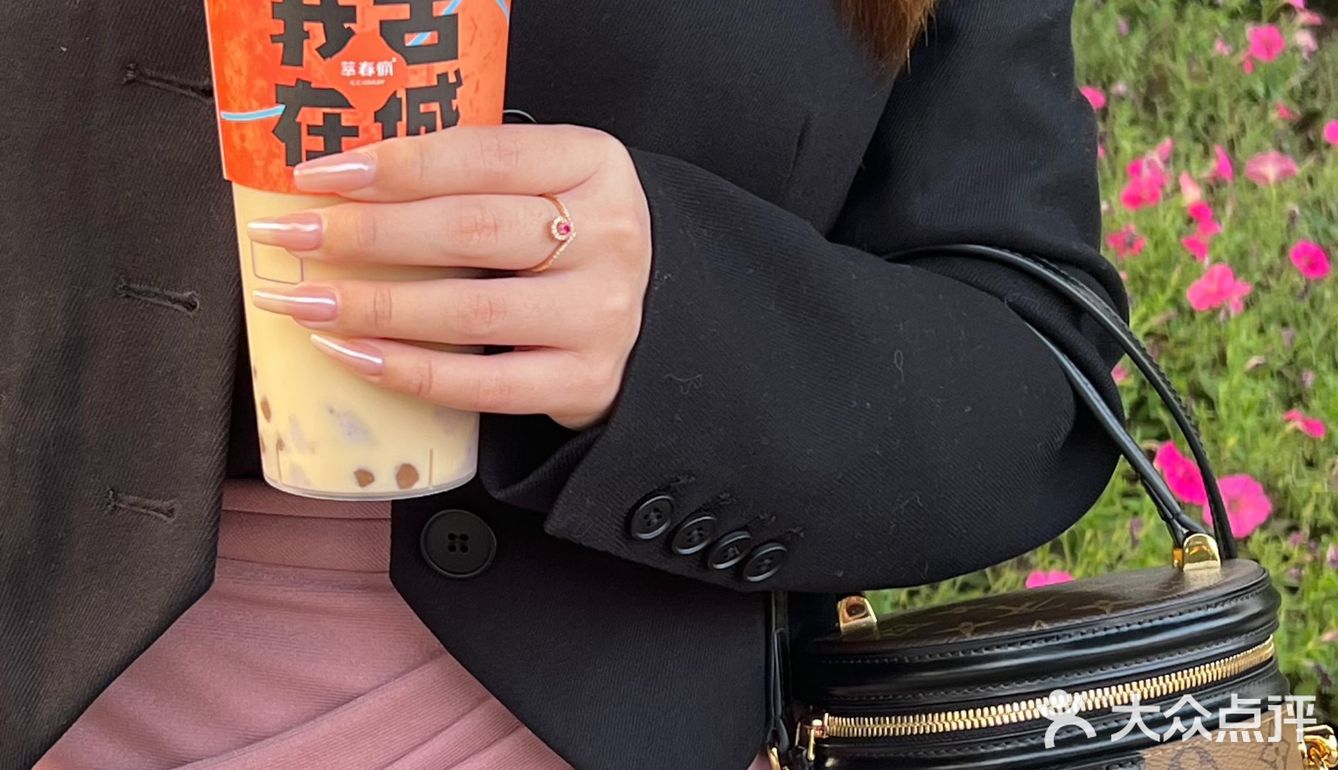 打卡古城奶茶｜萃春疯