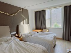 -西姆山居酒店(九寨沟沟口店)