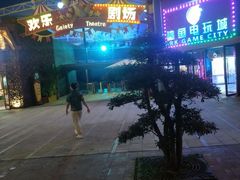 -三亚海昌梦幻海洋不夜城