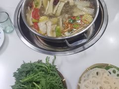 -川味记忆野菌牦牛肉汤锅(泸定店)