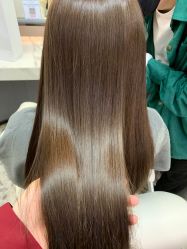 -AKOZO Beauty Salon