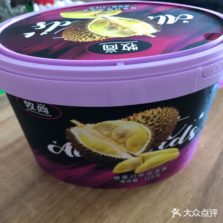牧尚榴莲口味冰淇淋
