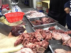 -标记美食新鲜猪杂(兴南大道店)
