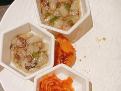 -牛YO寿喜烧·铁板烧和牛火锅自助(市府恒隆店)