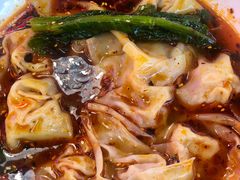 -重庆小面·抄手(解放碑好吃街店)