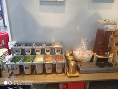 自助调料区-成都你六姐·牛肉冒菜(上海环宇荟店)