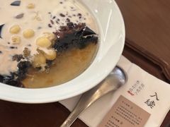 -RUXU入续糖水铺与包(卓悦中心店)