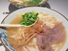 -鑫花溪牛肉米粉(凤凰街创始总店)